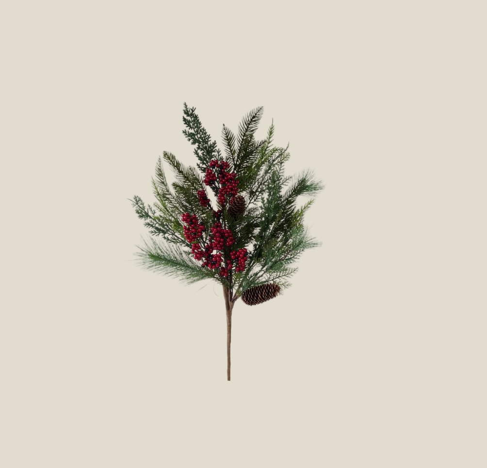 Pine/Berry/Pinecone Spray