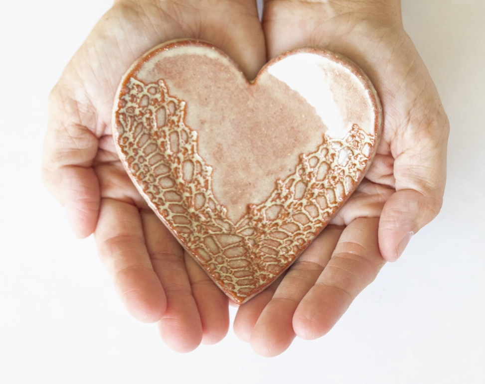 Heart Dish - Autumn Leaf/ Red