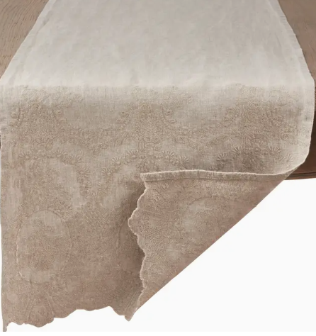 Stonewashed Embroidered, Natural