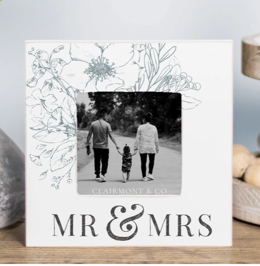 Wood Frame, 4x4, Mr and Mrs